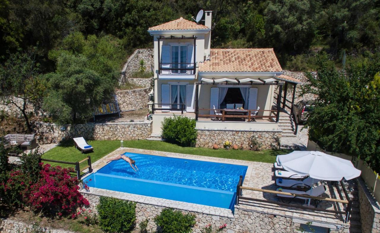 Villa Pasithea - Breathtaking Seaviews, Infinity Pool, Privacy, Close To The Beach Nydri  Exterior foto