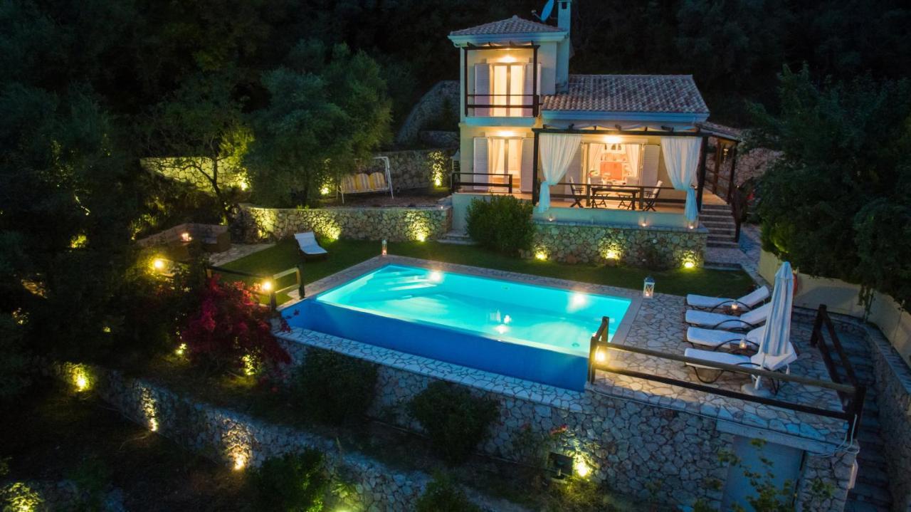 Villa Pasithea - Breathtaking Seaviews, Infinity Pool, Privacy, Close To The Beach Nydri  Exterior foto